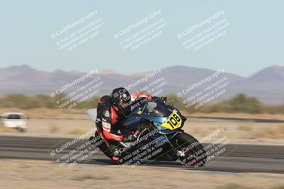 media/Nov-01-2025-CVMA (Sat) [[fc0f7531b8]]/Race 13-Femmewalla-Femmewalla UL/